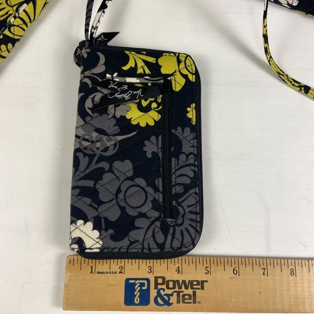 Vera Bradley 4pc Matching Bag Set Shoulder Bag Crossbody Wristlet Wallet Floral